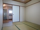 居室 サンライズ摂津