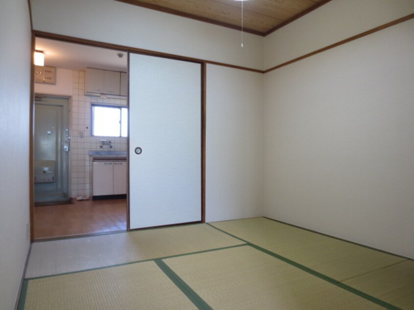 居室 サンライズ摂津