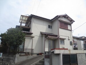 一里山２丁目貸家１号室