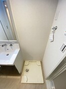 洗濯機置場 ジュネスエトワール