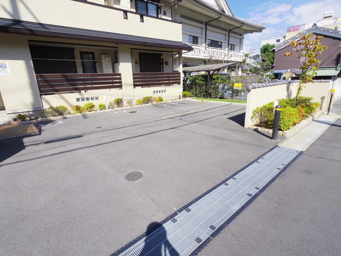 駐車場 メゾンド本町