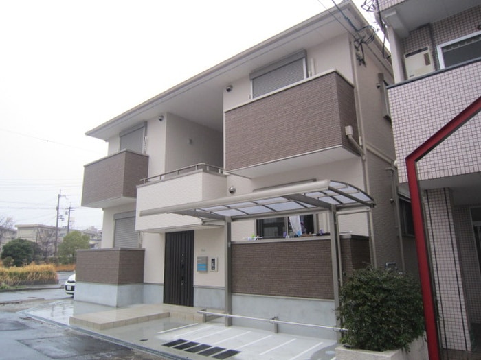 駐輪場 Mior