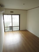 居室 サンシティ半白