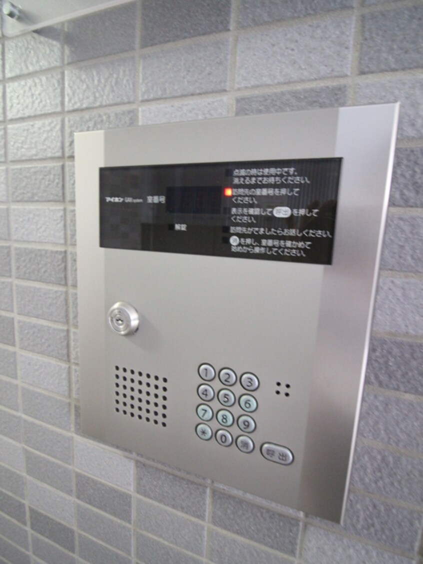 エントランス部分 鳳ﾌｧｲﾌﾞ