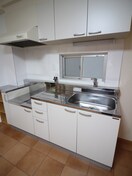 キッチン 鳳ﾌｧｲﾌﾞ