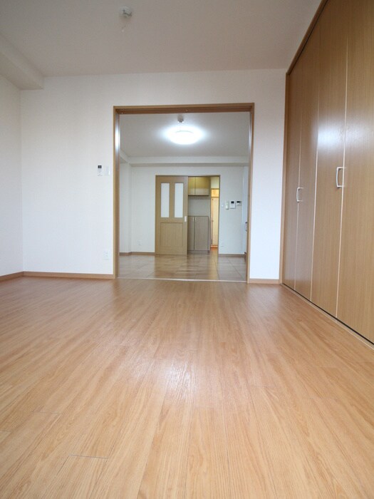 居室 鳳ﾌｧｲﾌﾞ