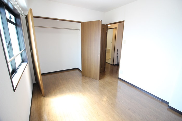 居室 メゾンヒラタ