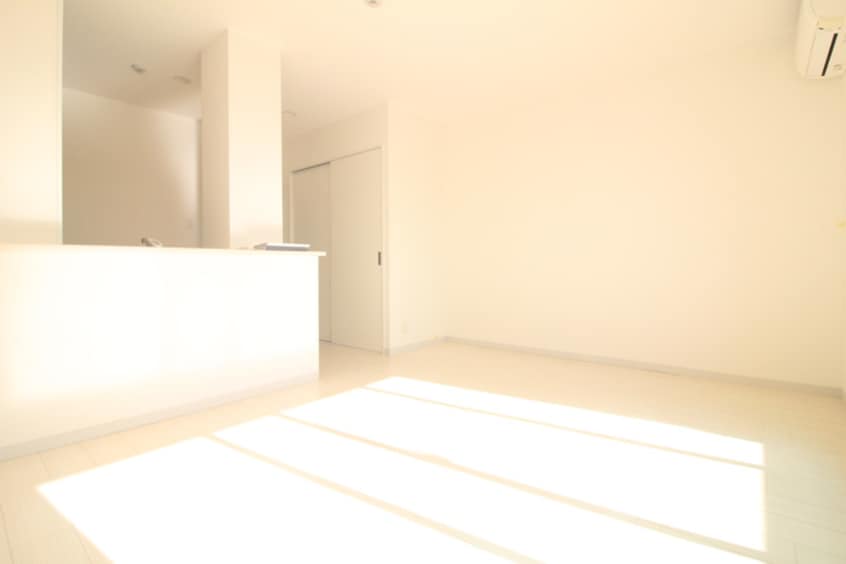 居室 トライアンフ北三国