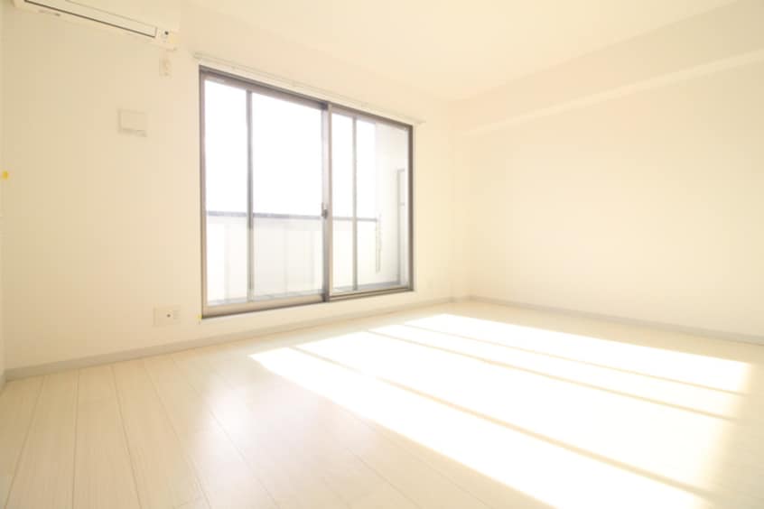 居室 トライアンフ北三国