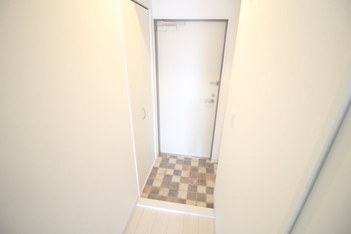 玄関 トライアンフ北三国