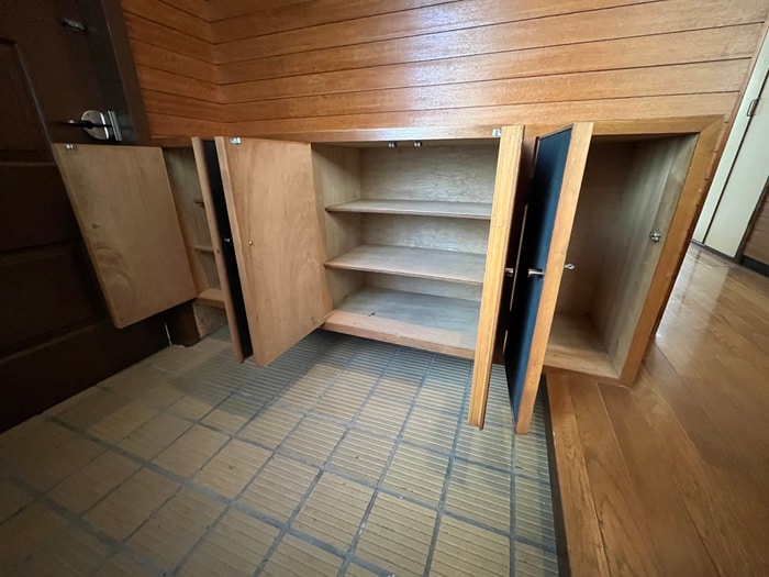 靴箱 西緑丘２丁目貸家