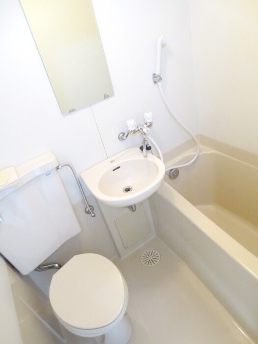 バス／シャワールーム等 ラ・ファルド嵯峨