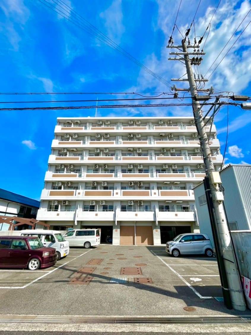 外観写真 ユニスペースコープイサム