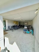 駐輪場 ユニスペースコープイサム