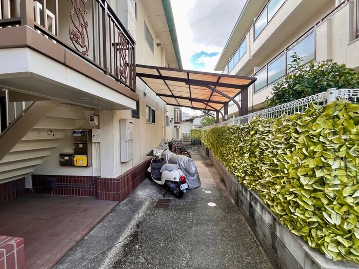 駐輪場 ハイツ７７