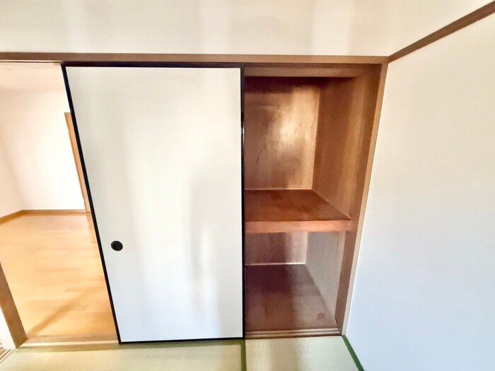 収納 ガ－デンハイツ広野