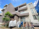 シャーメゾン新石切の外観