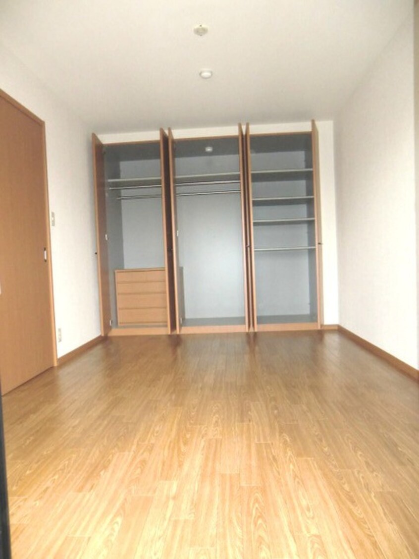 収納 エルシオン