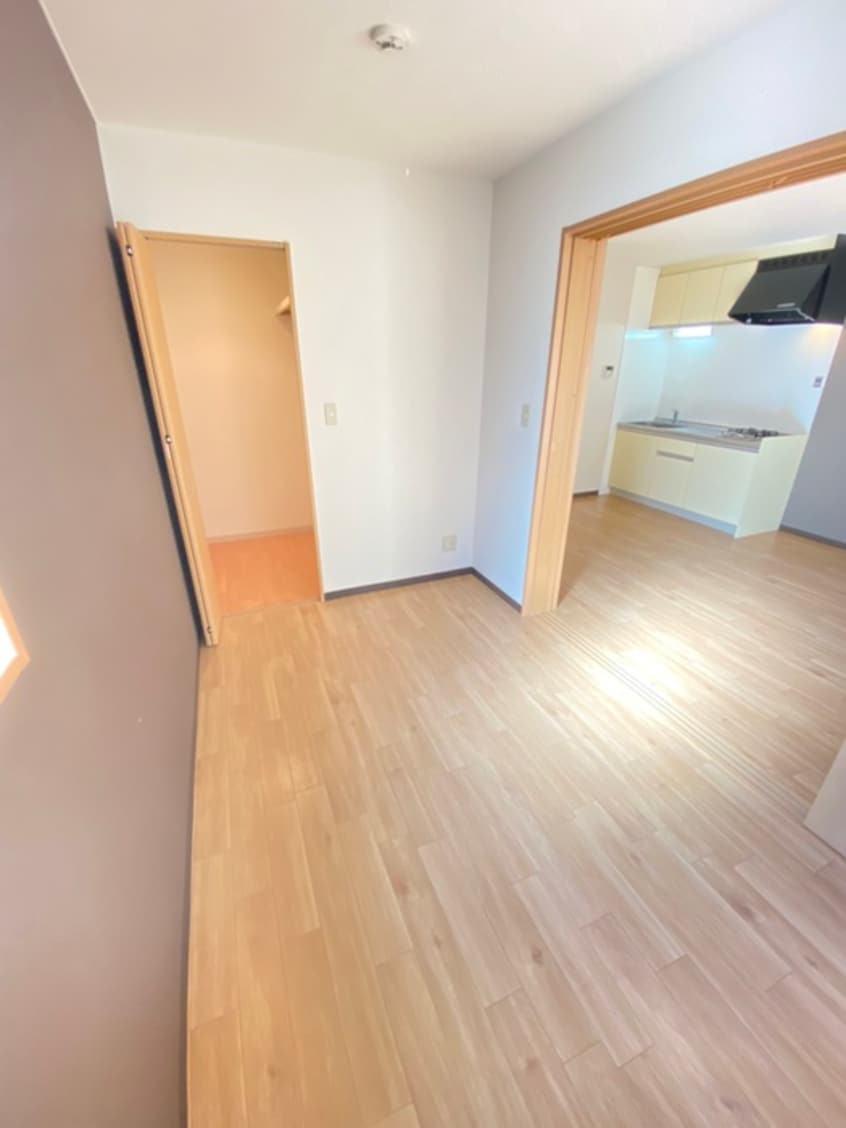 居室 ソレイユ香里