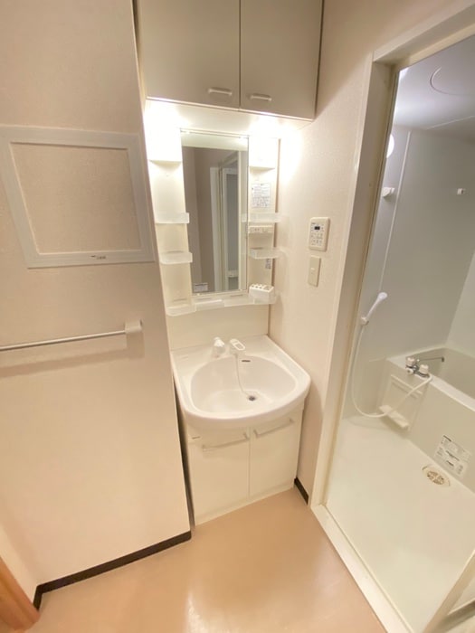 洗面 ソレイユ香里