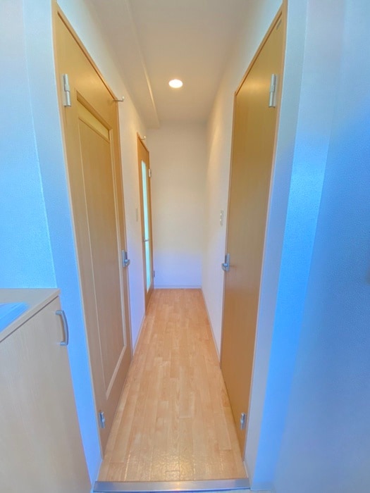 玄関 ソレイユ香里