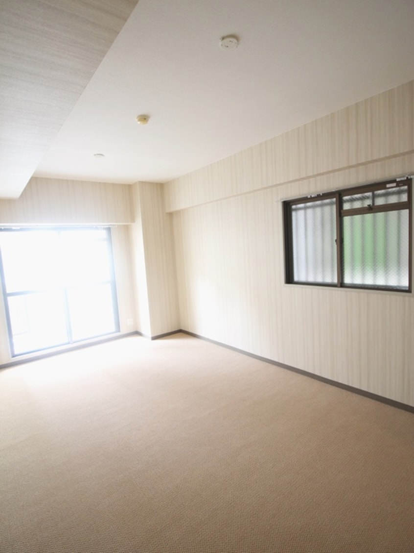 居室 トゥ－ルロワイエ上本町