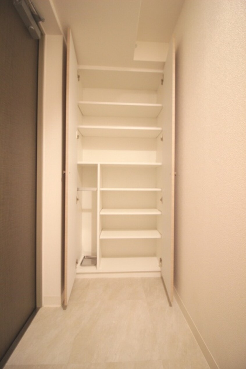 靴箱 アプリーレ中之島