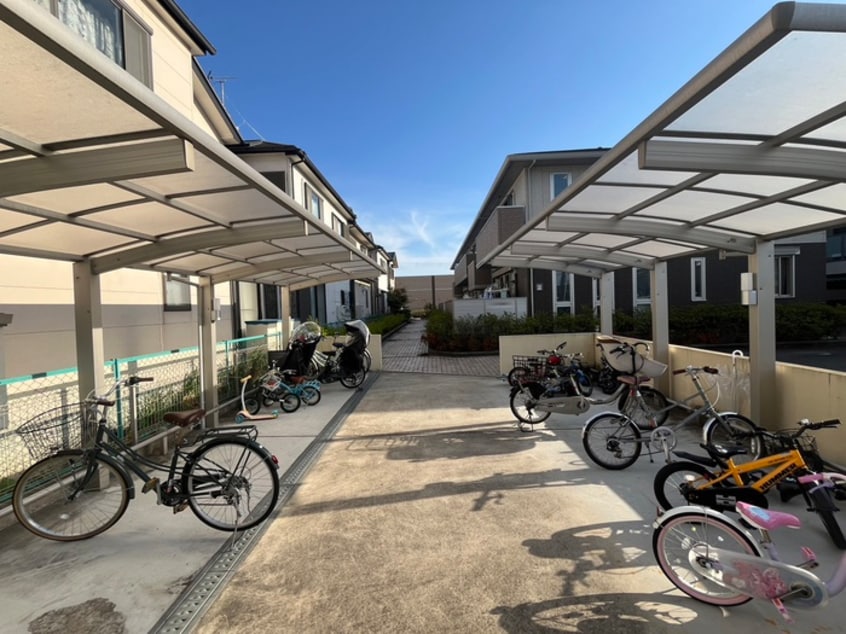 駐輪場 ソレイユ