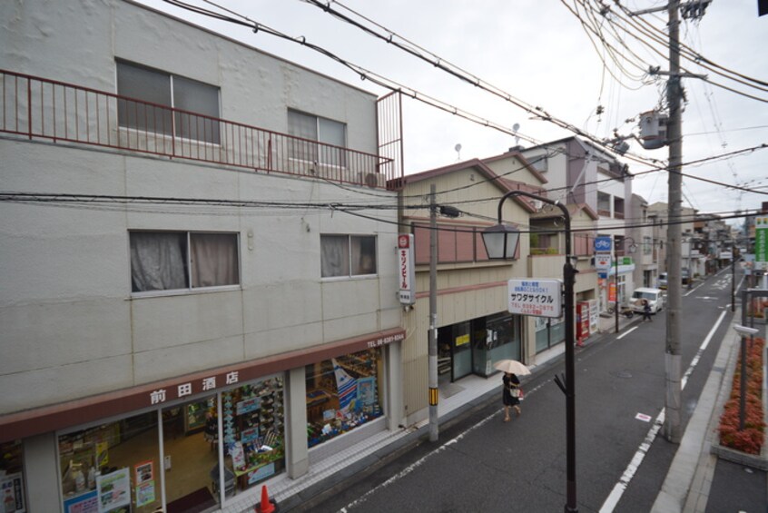 室内からの展望 ブロッサムコ－ト