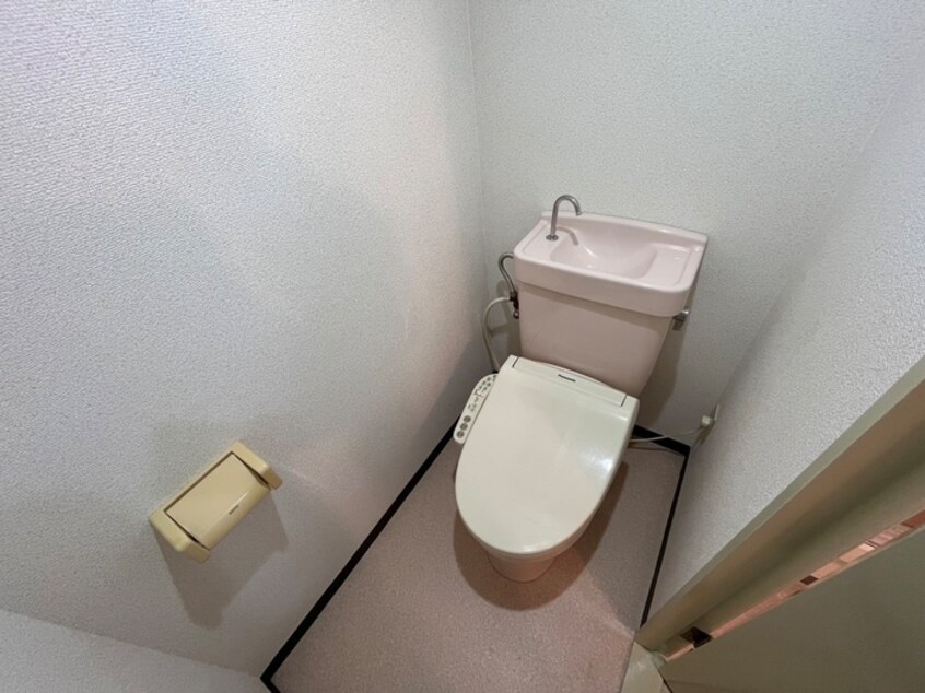 トイレ ルネ青山