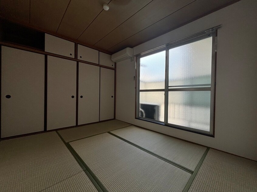 居室 伊丹 KRマンション
