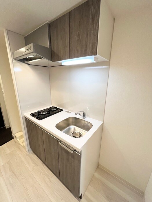 キッチン ﾌﾟﾚｻﾝｽ南堀江ｻﾞ･ｾﾝｽ(1002)