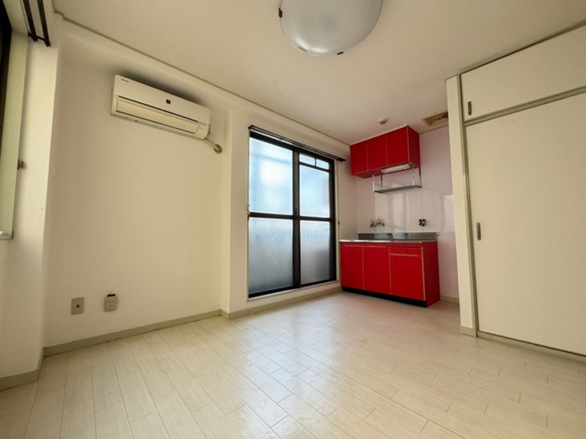 居室 明賢三宮東ビル