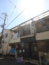 金田町３丁目テラスハウス