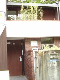 ドムス香里