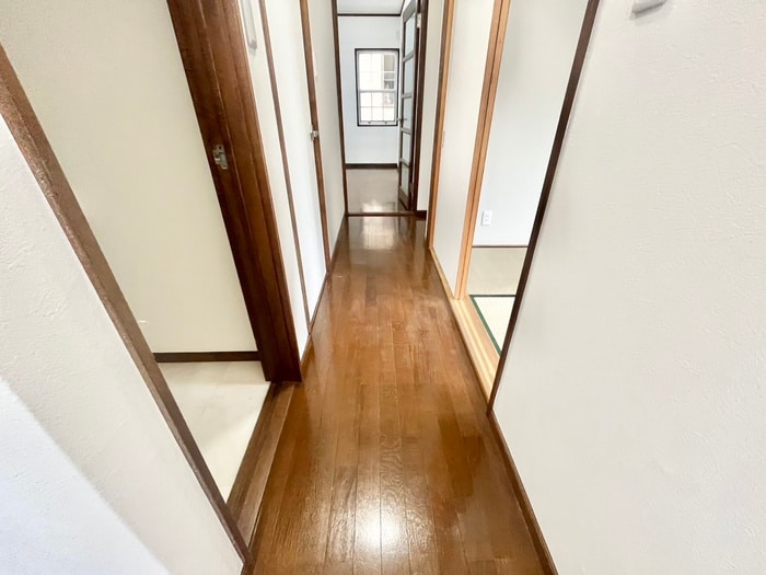 廊下 プルミエ－ル　ハルク