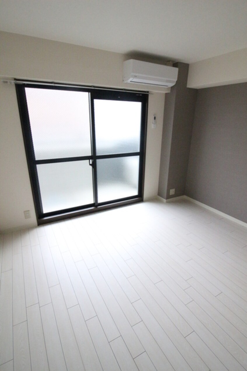 居室 エリーフラッツ西洞院