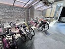 駐輪場 エリーフラッツ西洞院