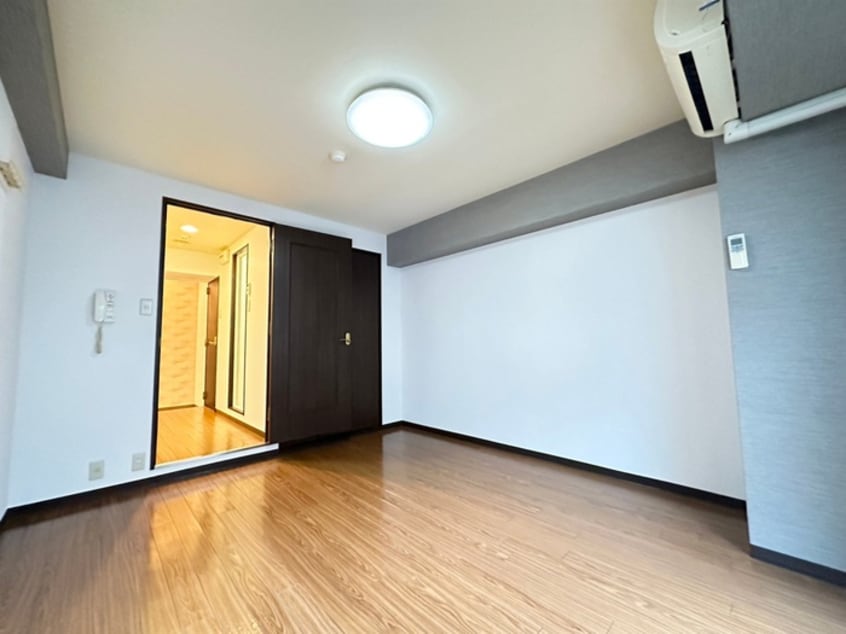 居室 エリーフラッツ西洞院