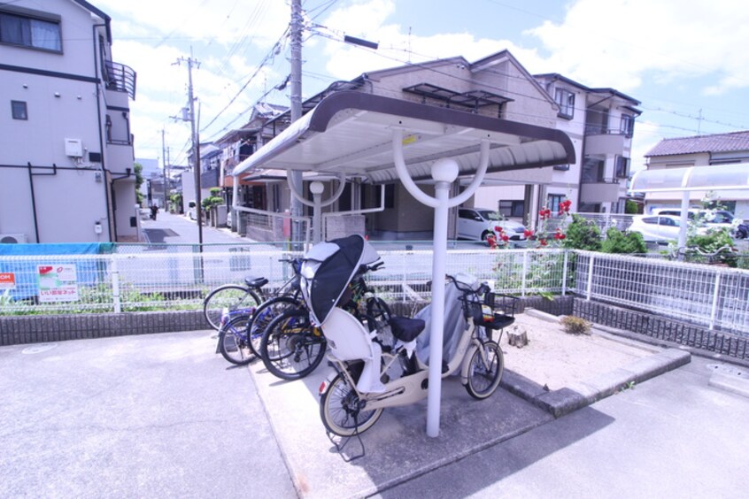 駐輪場 サニ－コ－トＮ