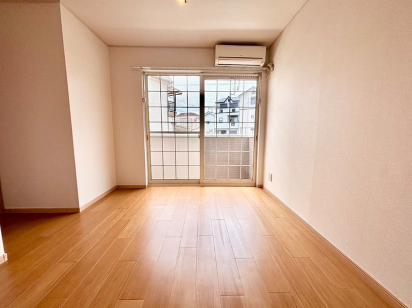 居室 サニ－コ－トＮ