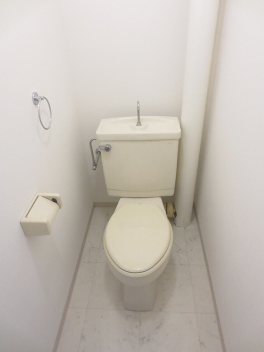 トイレ モダンアパートメント高槻城南