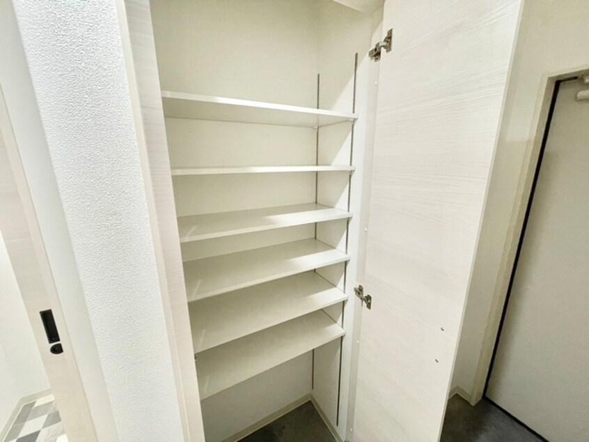 靴箱 Recuerde桃山