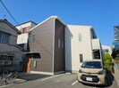 アム－ルラックの外観