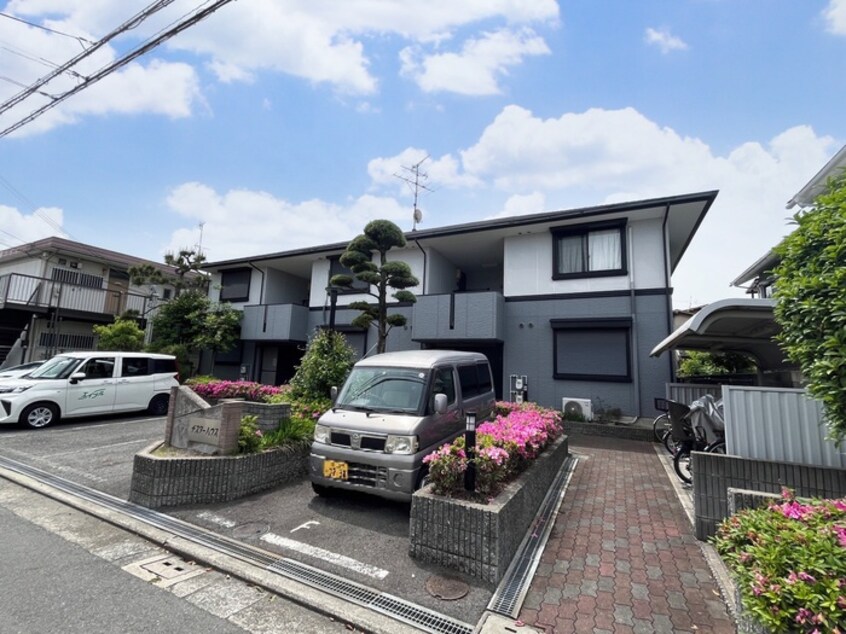 外観写真 ヂスタ－ハウス