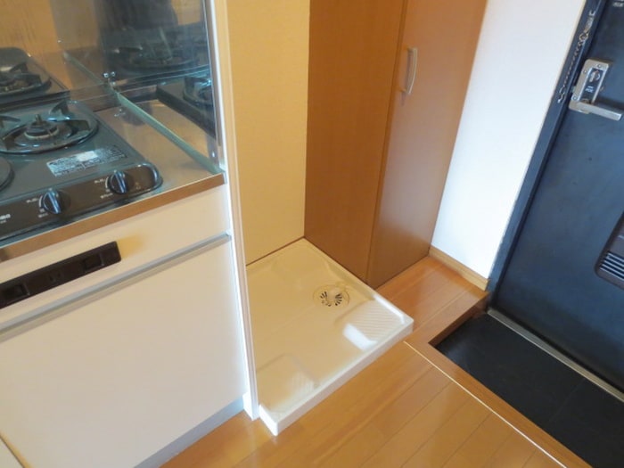 洗濯機置場 山仁ｻﾂｷﾊｲﾂ２