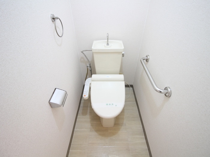 トイレ 山仁ｻﾂｷﾊｲﾂ２