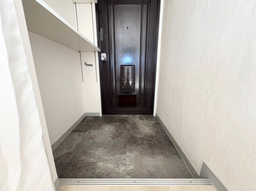 玄関 城が山ハイツ