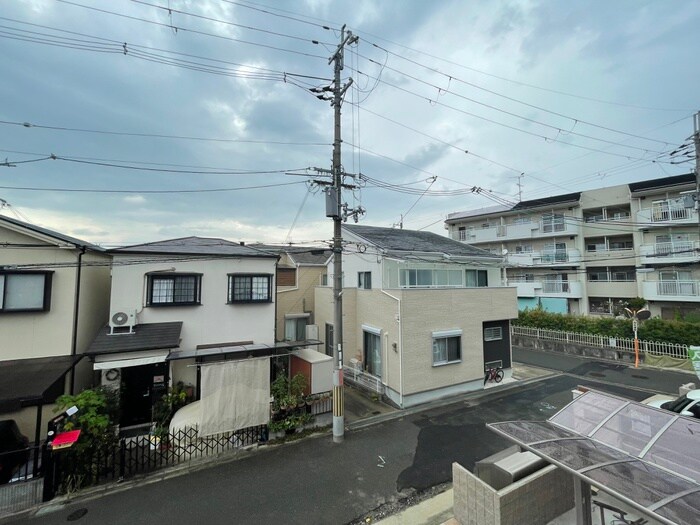 室内からの展望 クリエオーレ藤阪中町Ⅱ