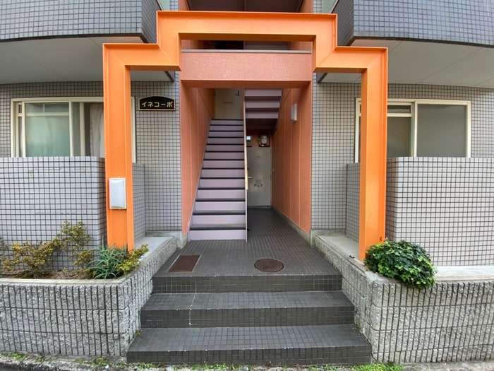 エントランス部分 グリシーヌ京町